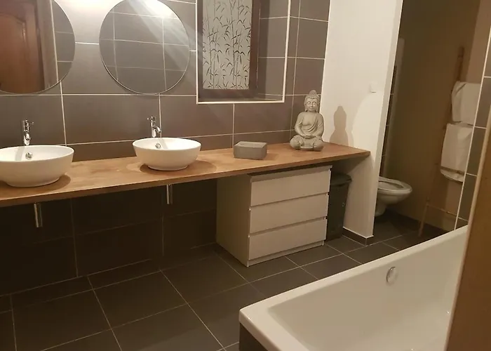 Maison A Tigliola 펜션 *