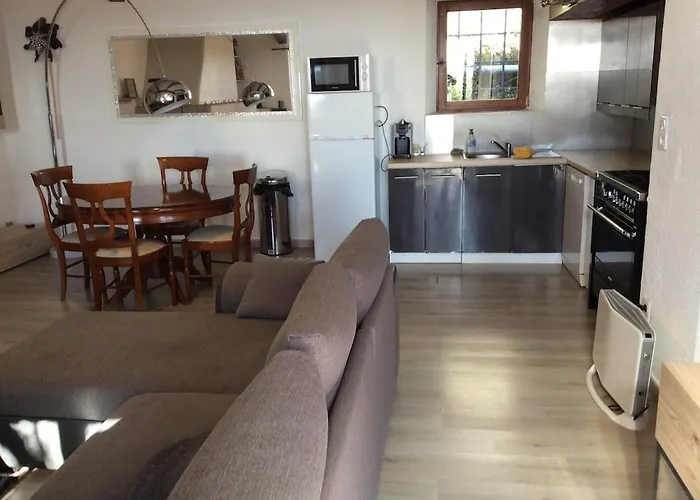 펜션 Maison A Tigliola 포르토베쉬오